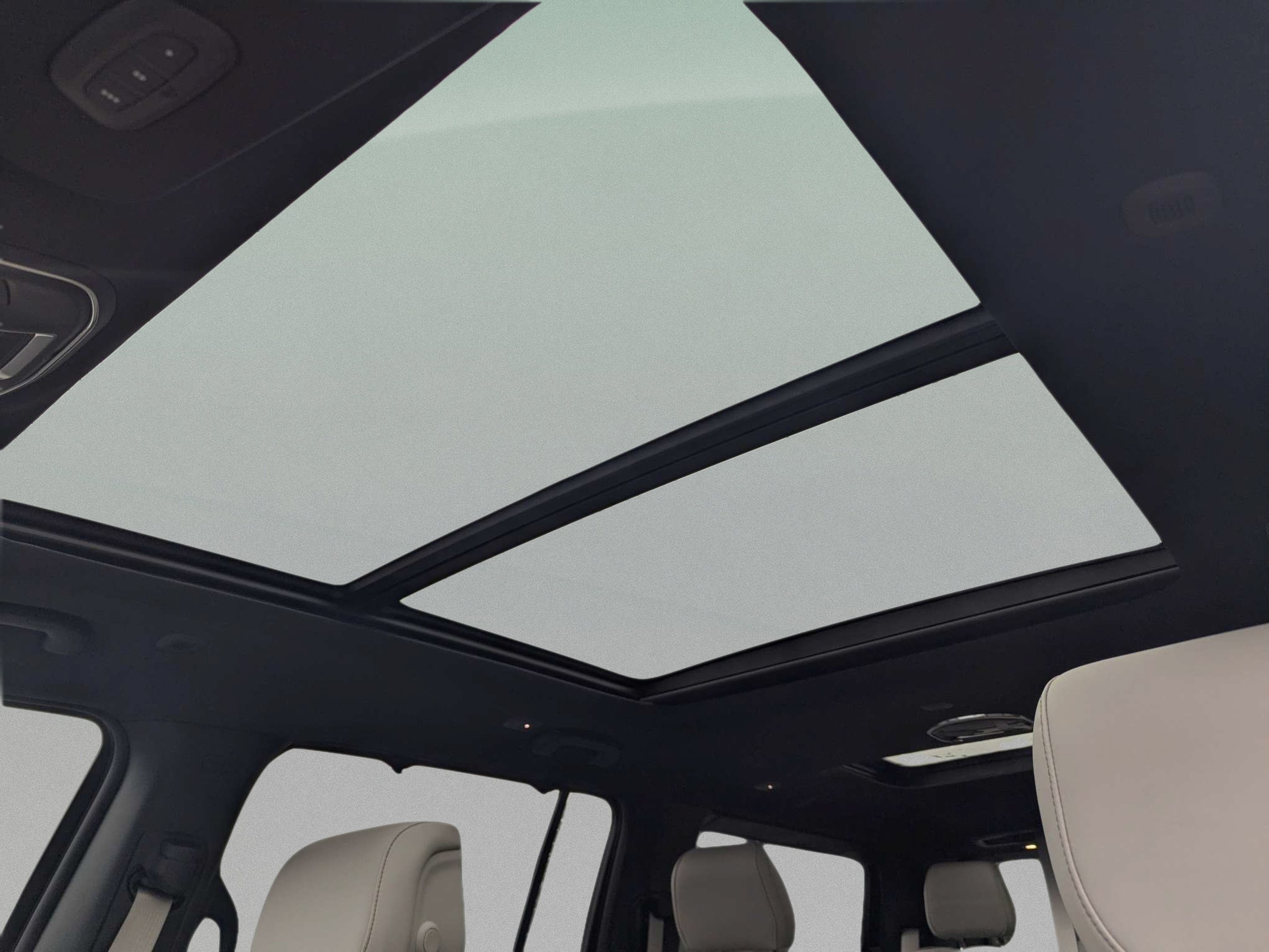 New 2026 Bright White Clearcoat Jeep Limited Reserve image 19