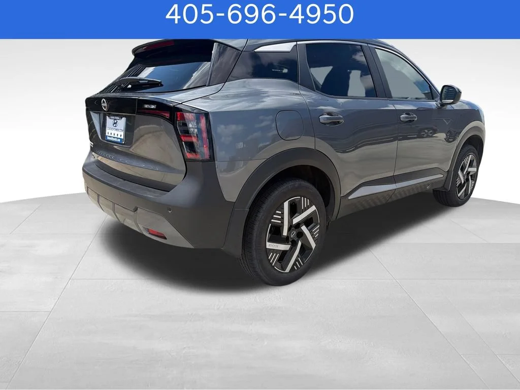 Pre-Owned 2026 Nissan Kicks SV