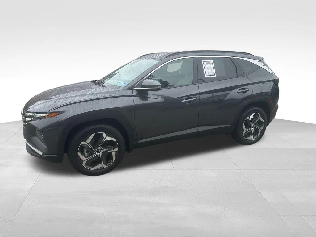 Used 2023 Gray Hyundai Limited image 4
