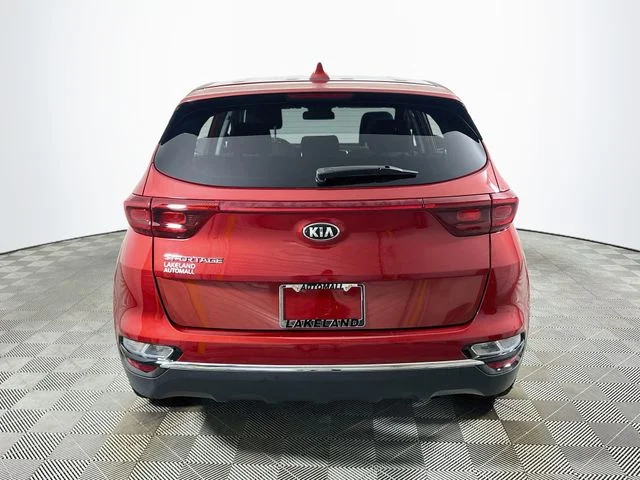 Certified Pre-Owned 2022 Kia Sportage LX