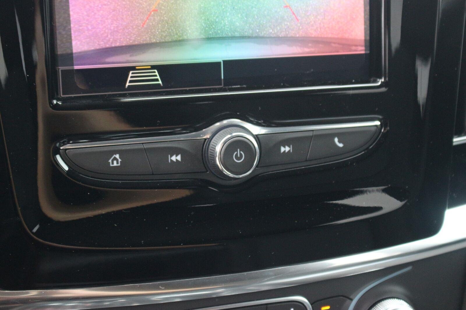 Used 2020 SATIN STEEL METALLIC Chevrolet LS image 24