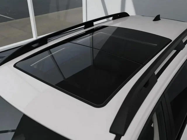 New 2027 CRYSTAL WHITE PEARL Subaru Onyx Edition Touring 7-Passenger image 13