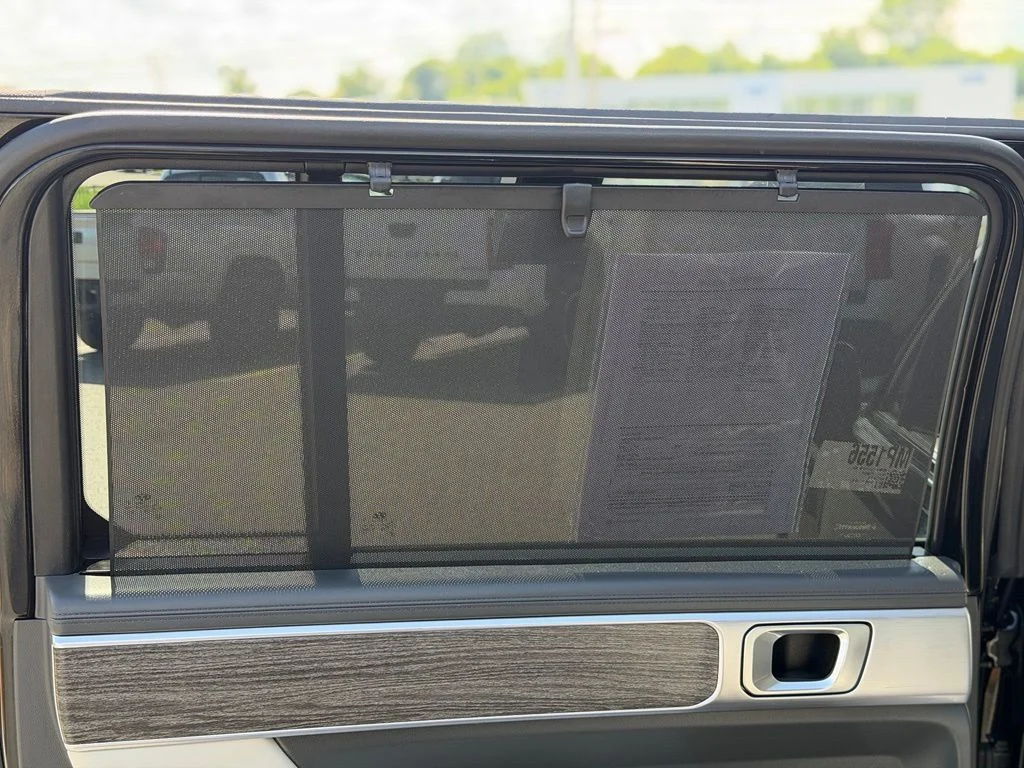 Used 2024 Black Hyundai Calligraphy image 15