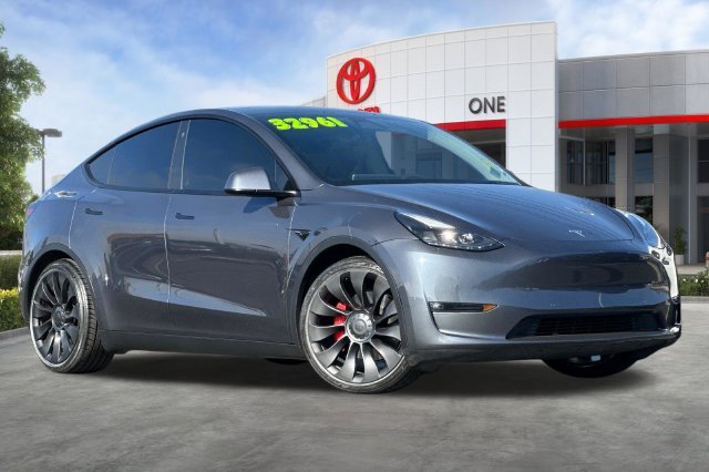 Used 2022 Tesla Model Y Performance with VIN 7SAYGDEF6NF361263 for sale in Oakland, CA
