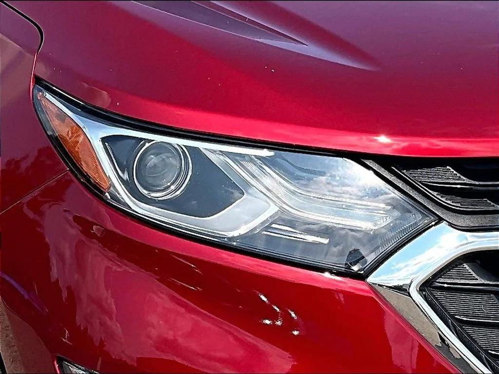 Used 2020 Red Chevrolet LT image 34