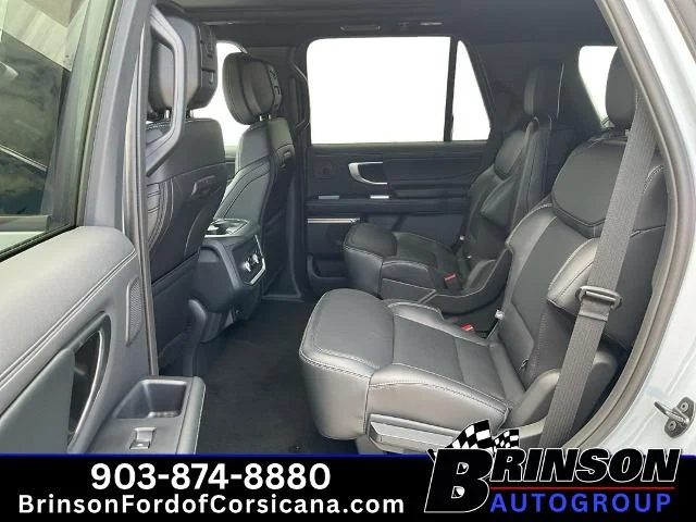 New 2027 Glacier Gray Metallic Tri-Coat Ford Platinum image 29