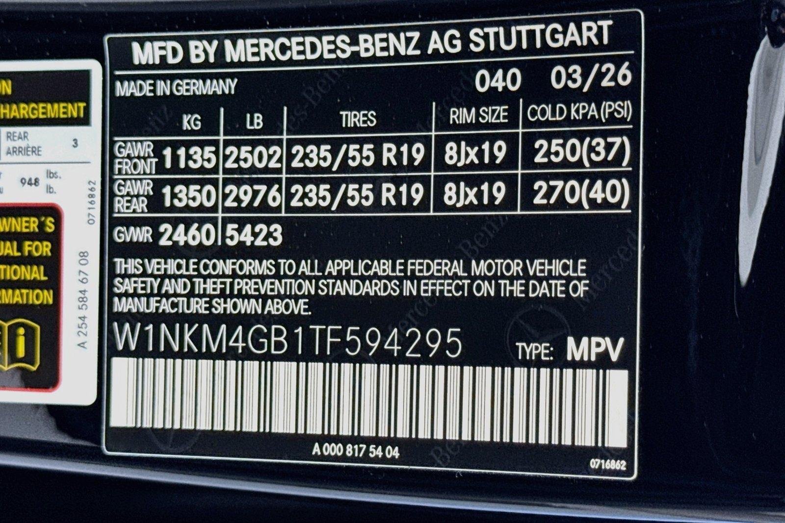 New 2026 Black Mercedes-Benz GLC 300 image 30