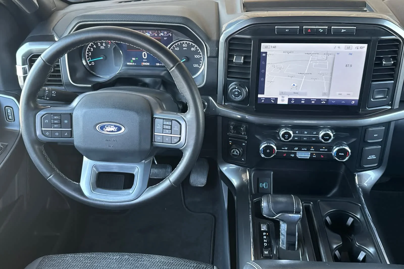 Certified Used 2023 Avalanche Gray Ford XLT image 14