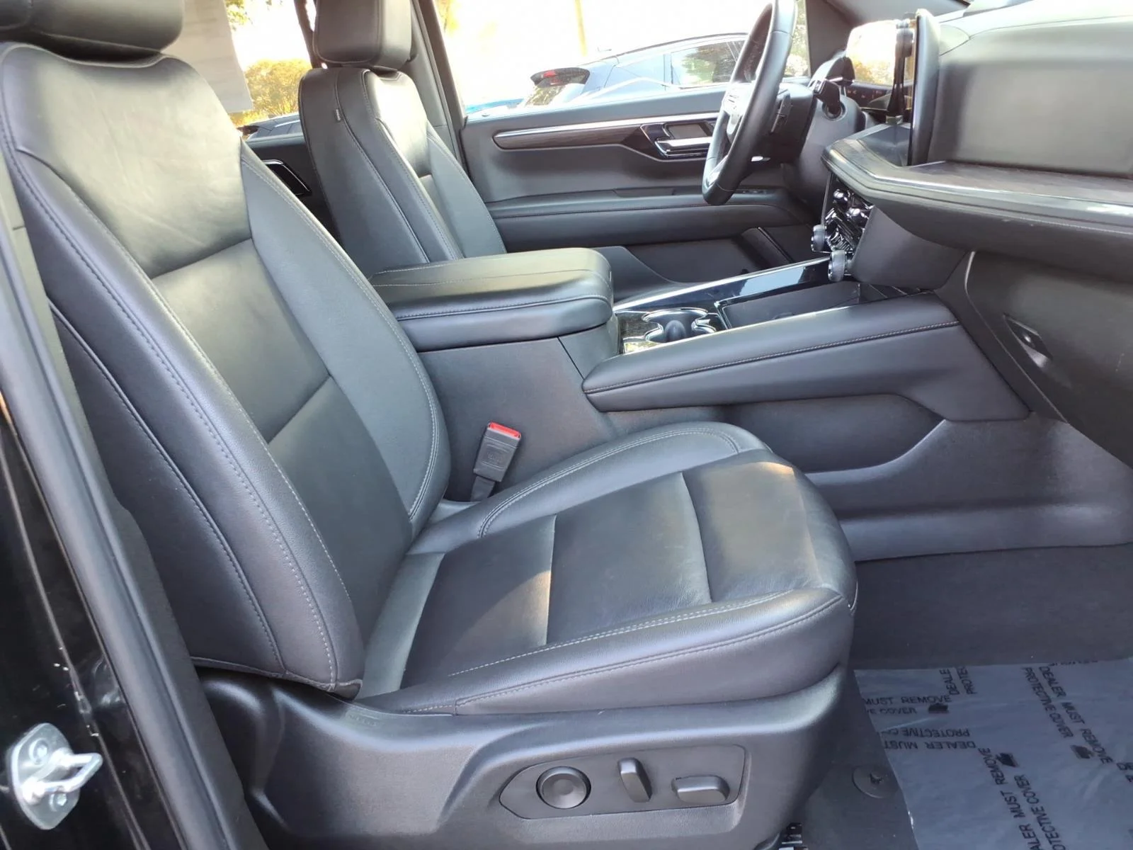 Used 2025 Black Chevrolet LT image 20