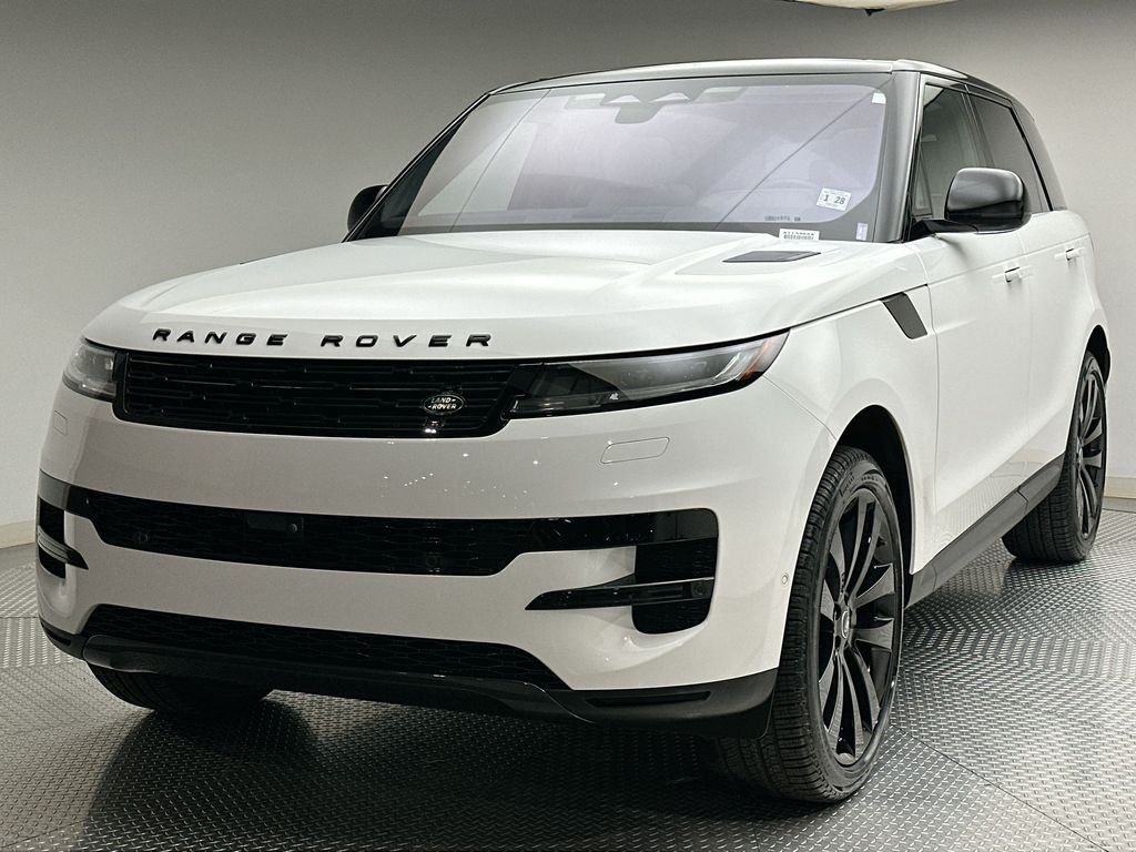 Used 2023 Fuji White Land Rover SE image 1