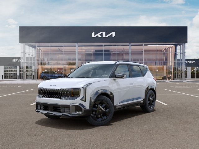 New 2027 Snow White Pearl Kia X-Line S image 2