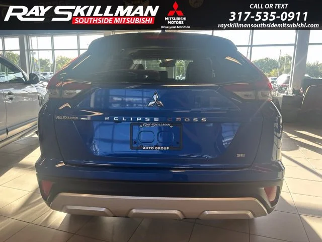 New 2026 Lightning Blue Metallic Mitsubishi SE image 6