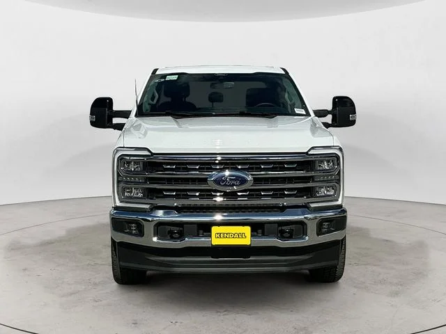Certified Used 2025 Oxford White Ford Lariat image 8