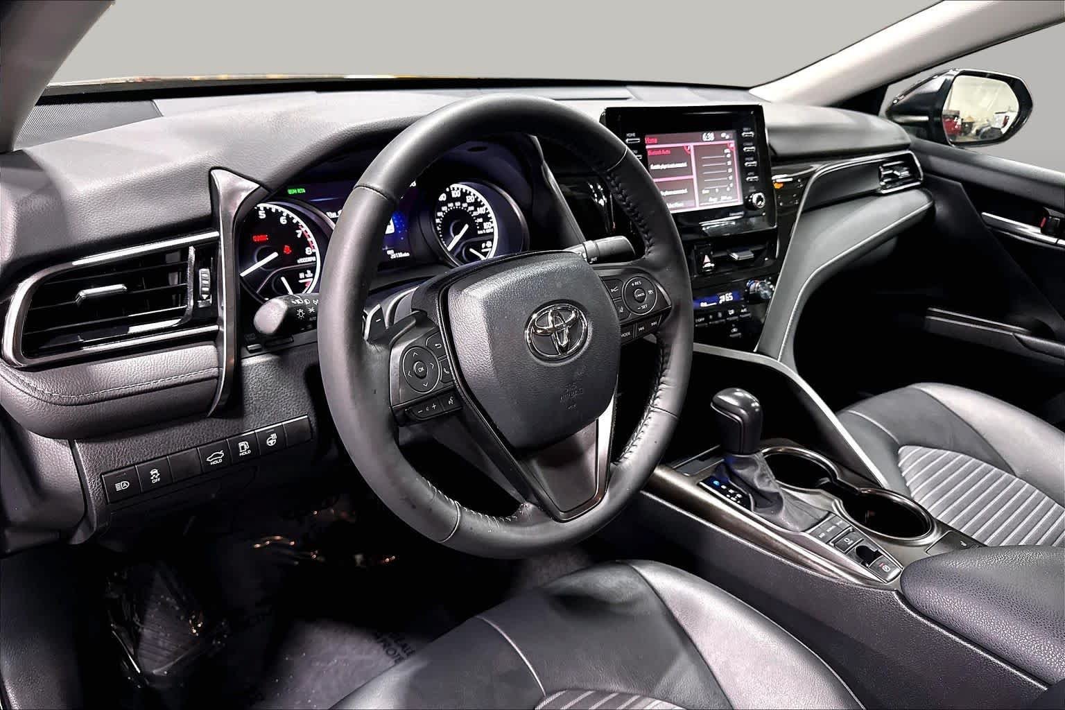 Used 2024 Midnight Black Metallic Toyota SE image 18