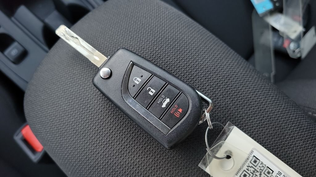 Certified Used 2025  Toyota LE image 25