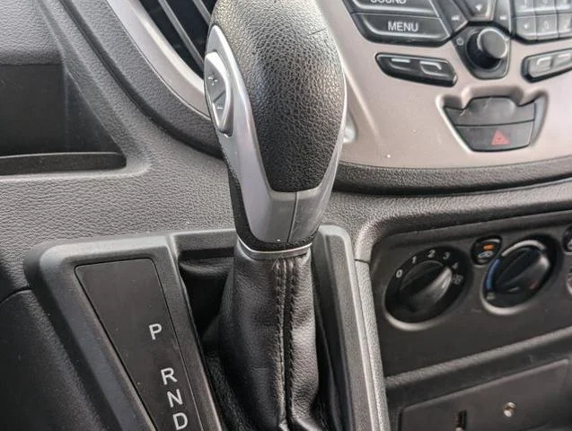 2015 Ford Transit XLT - Photo 43