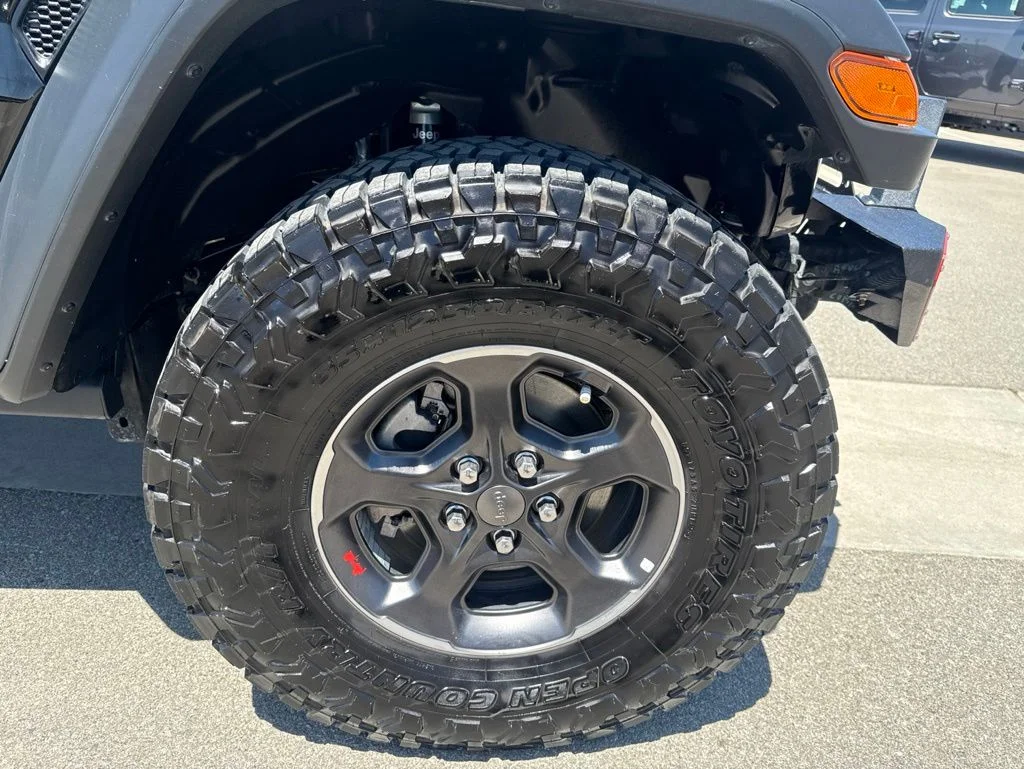Used 2022 Black Jeep Rubicon image 10