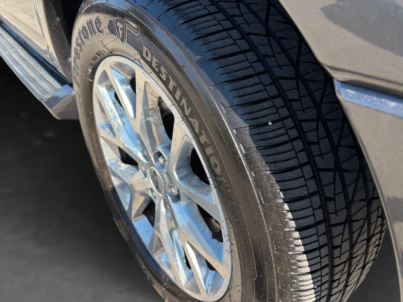 Used 2016 Magnetic Ford Limited image 55