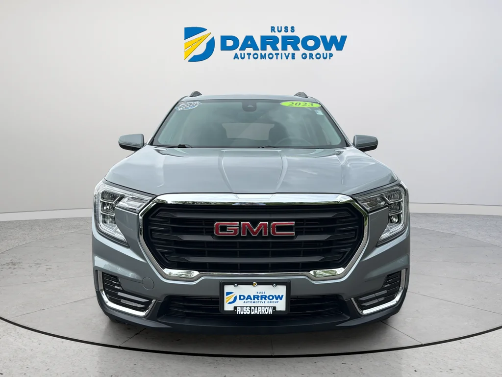 Used 2023 Silver GMC SLE image 8