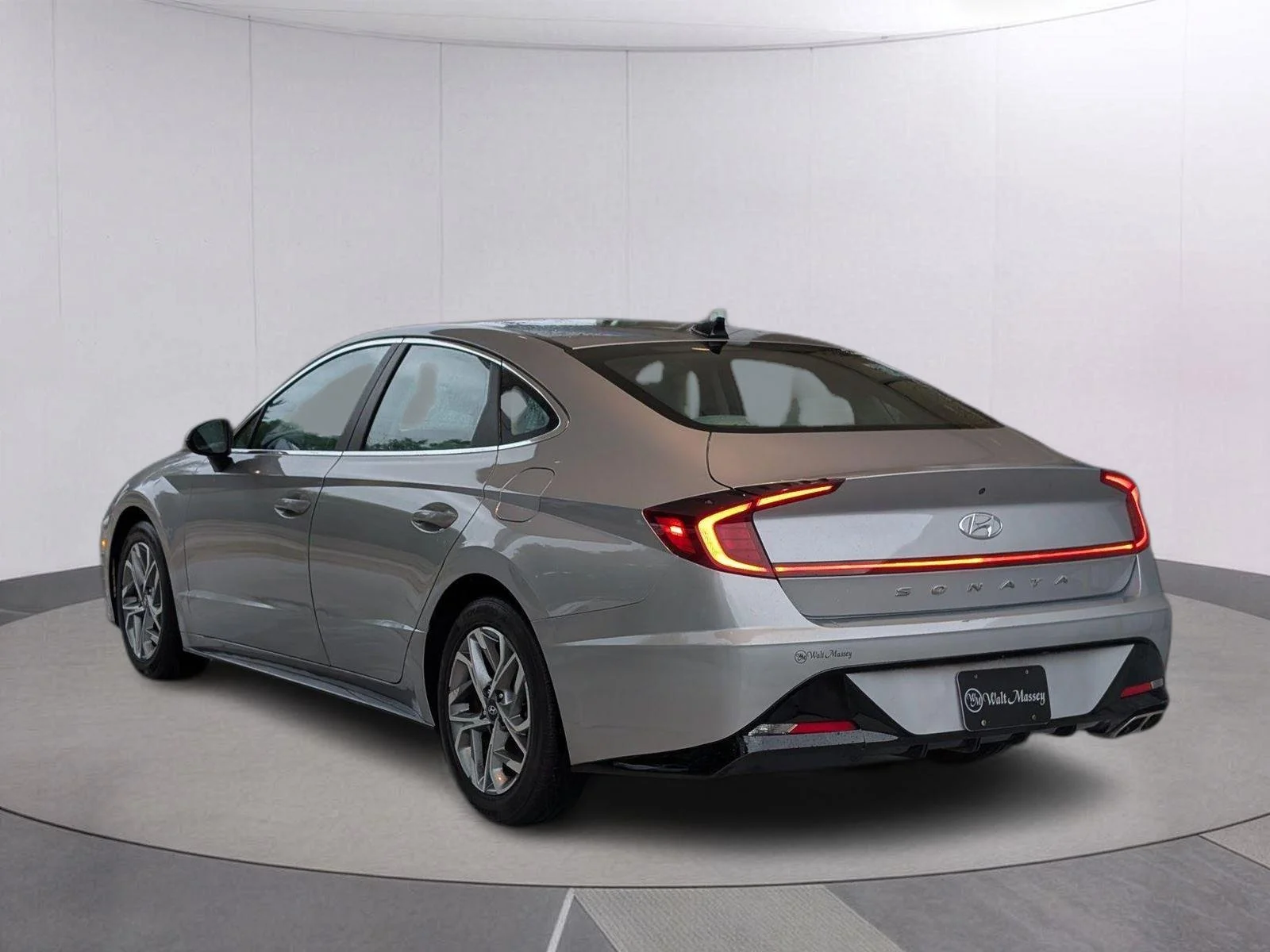Used 2023 Curated Silver Hyundai SEL image 32