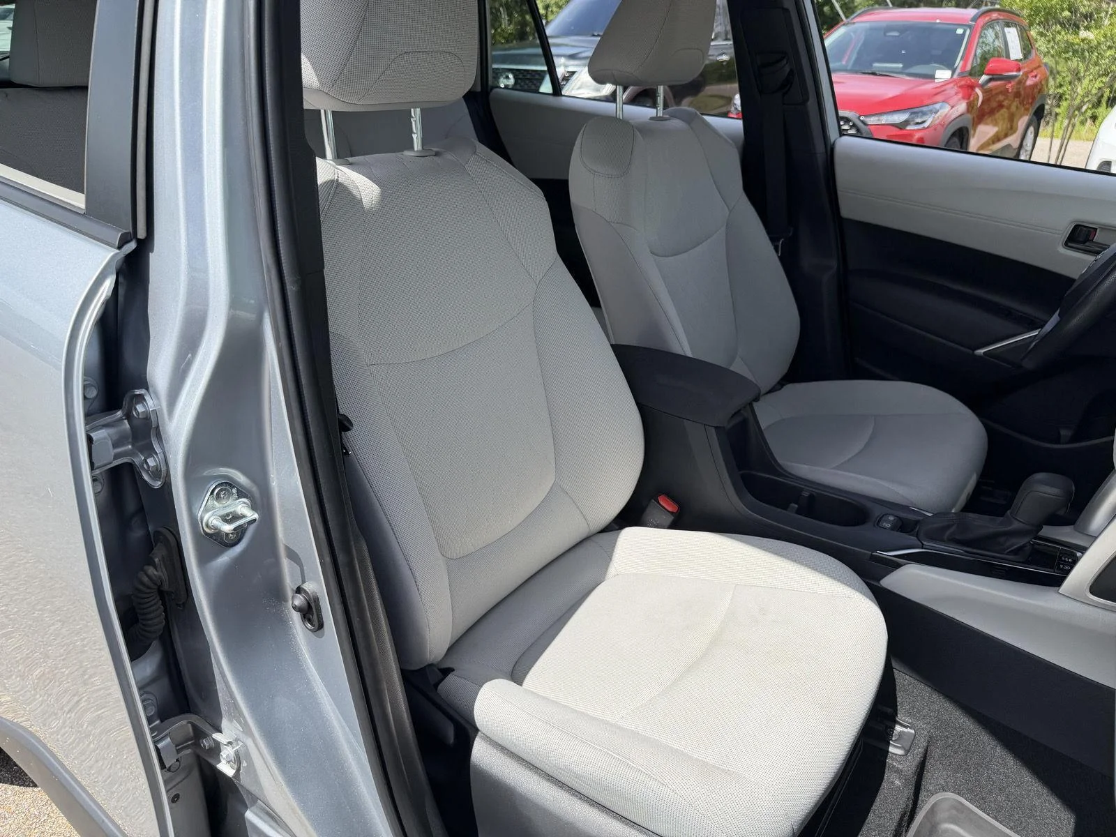 Used 2024 Sonic Silver Toyota L image 20