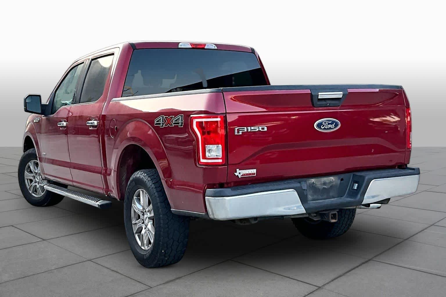 Used 2016 Ruby Red Metallic Tinted Clearcoat Ford XLT image 10