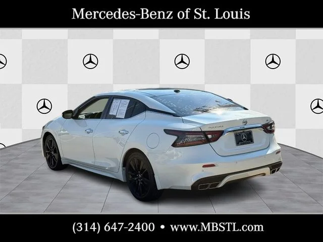 Used 2020 White Nissan 3.5 SL image 4