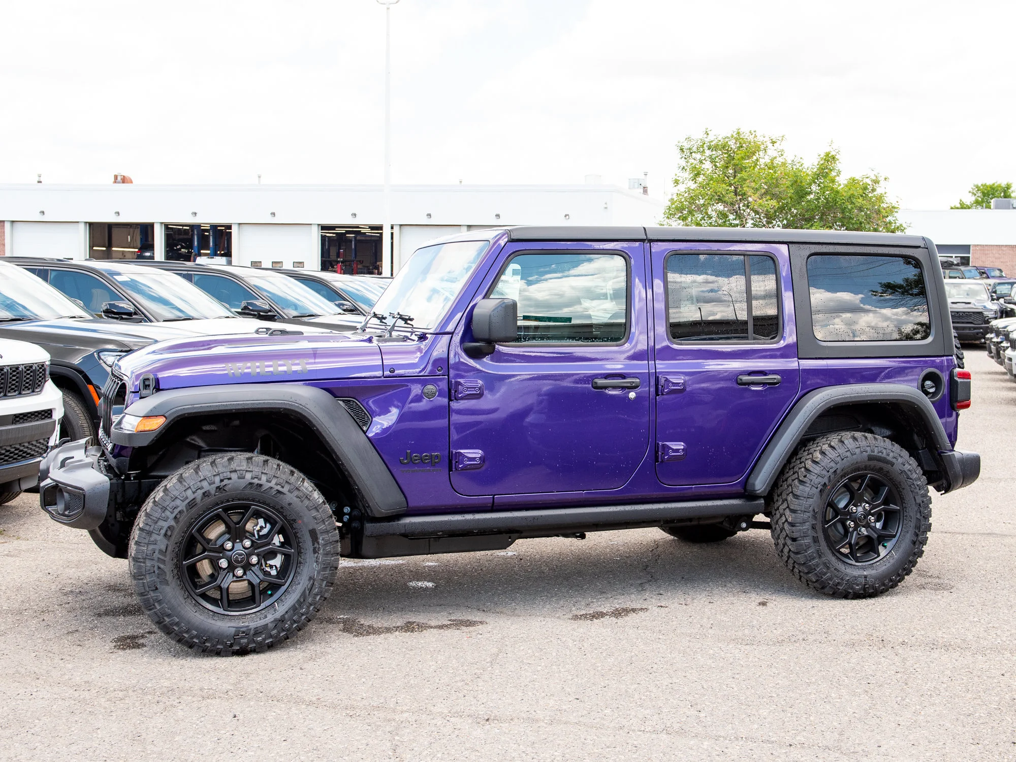 New 2026 reign Jeep Willys* 4 Door 4x4, Rear Locker, Rock Rails, Remote Start image 2