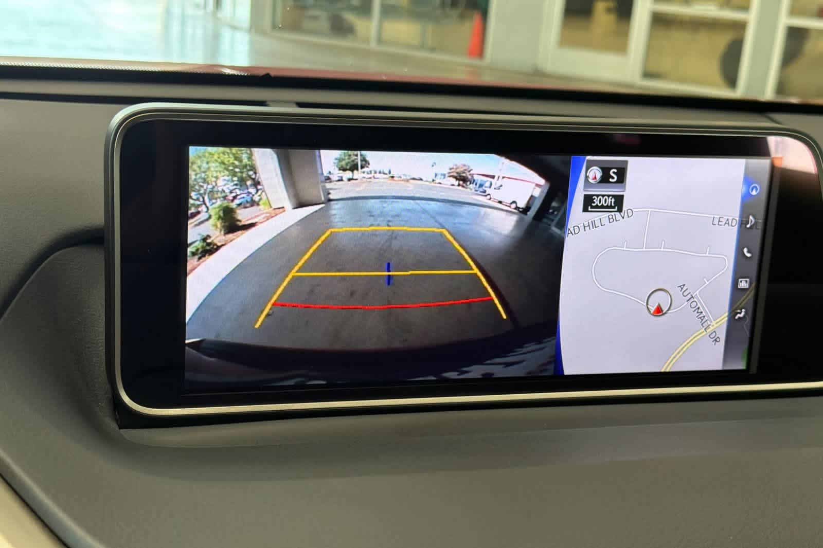 Used 2019 Matador Red Mica Lexus  image 22