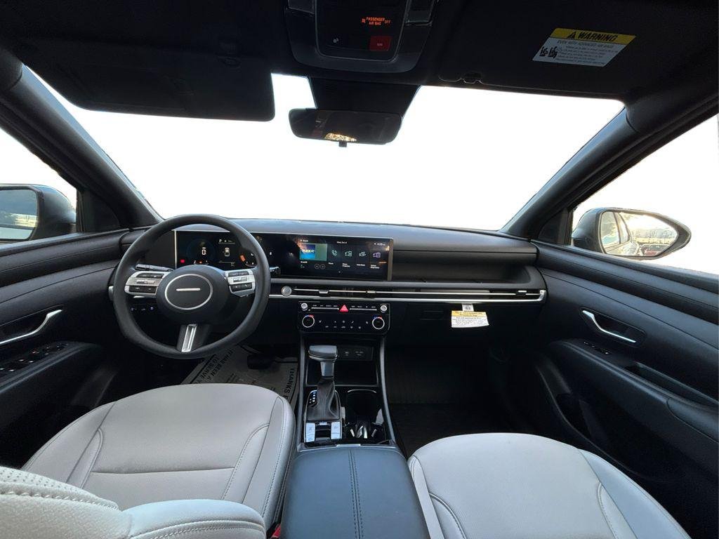New 2026 Green Hyundai SEL AWD image 19