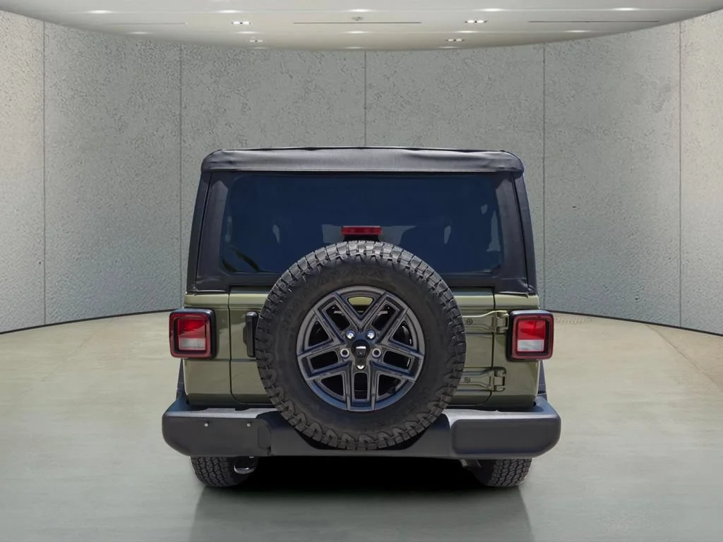 Certified Used 2025 41 Jeep Sport S image 6