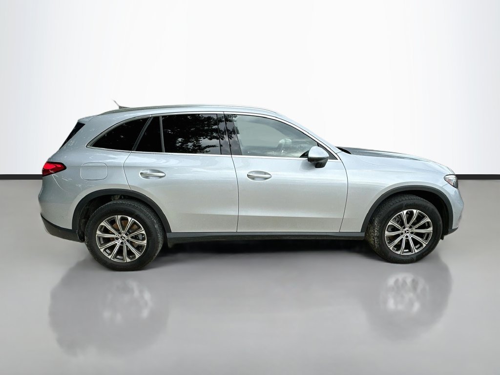 Certified Used 2024 Cirrus Silver Metallic Mercedes-Benz GLC 300 image 4