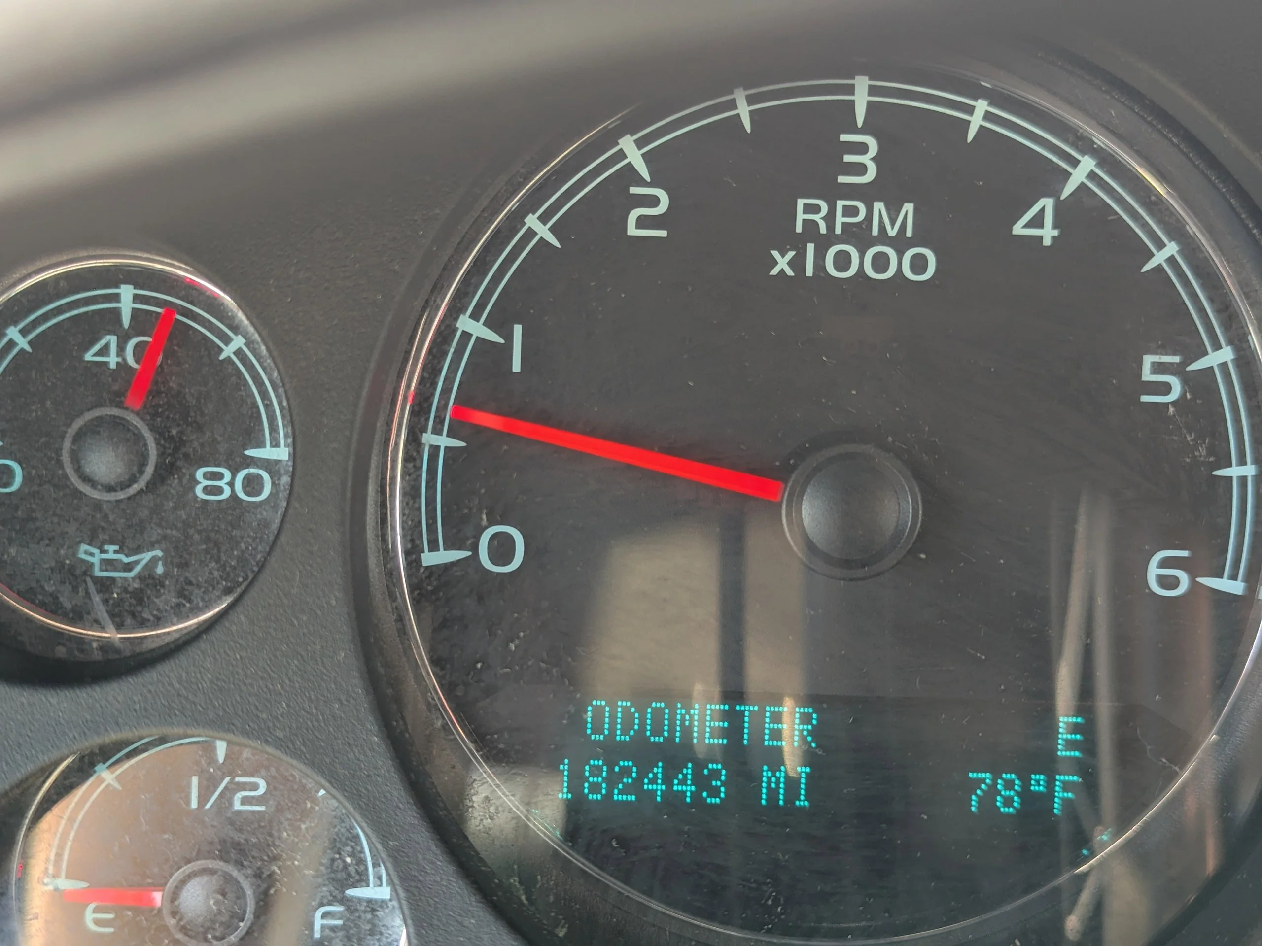 Used 2014 White Diamond Tricoat GMC SLT image 2
