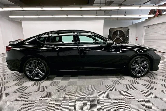 Used 2023 Majestic Black Pearl Acura A-Spec Package image 15