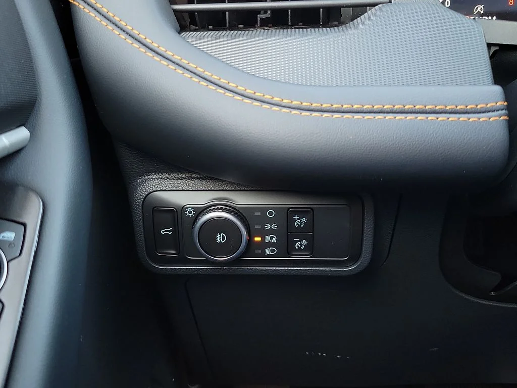 New 2026 Carbonized Gray Metallic Ford Tremor® image 15