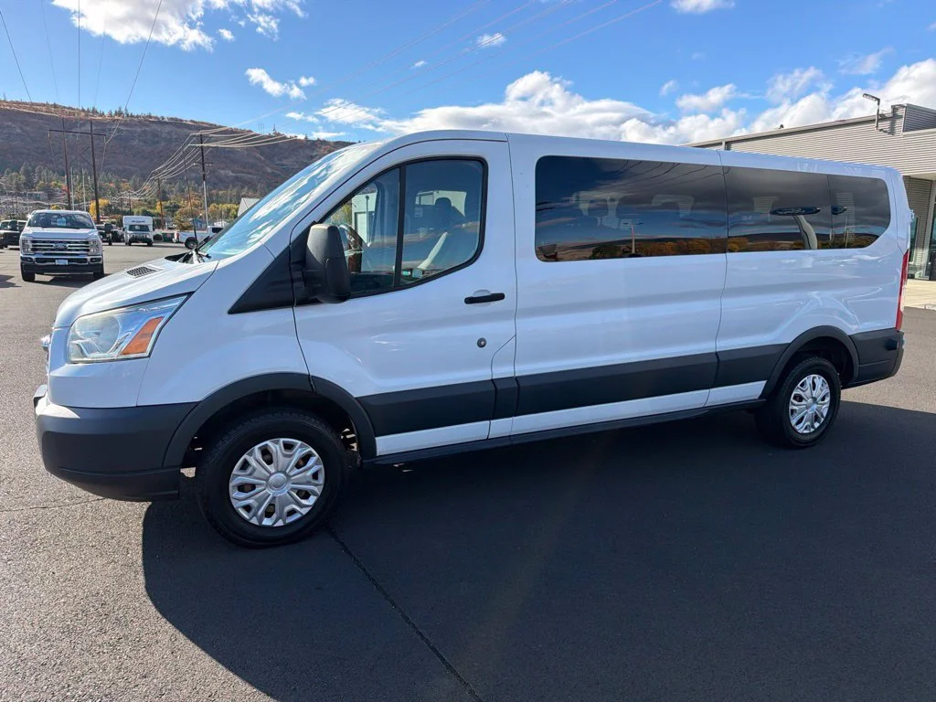 Used 2015 White Ford XLT image 10