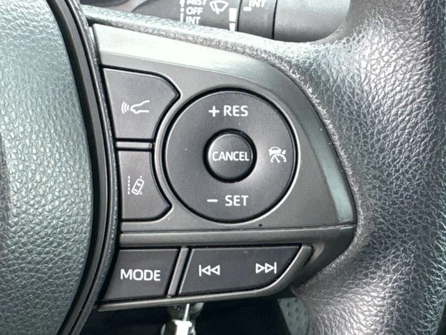 Used 2021 Celestite Toyota LE image 36