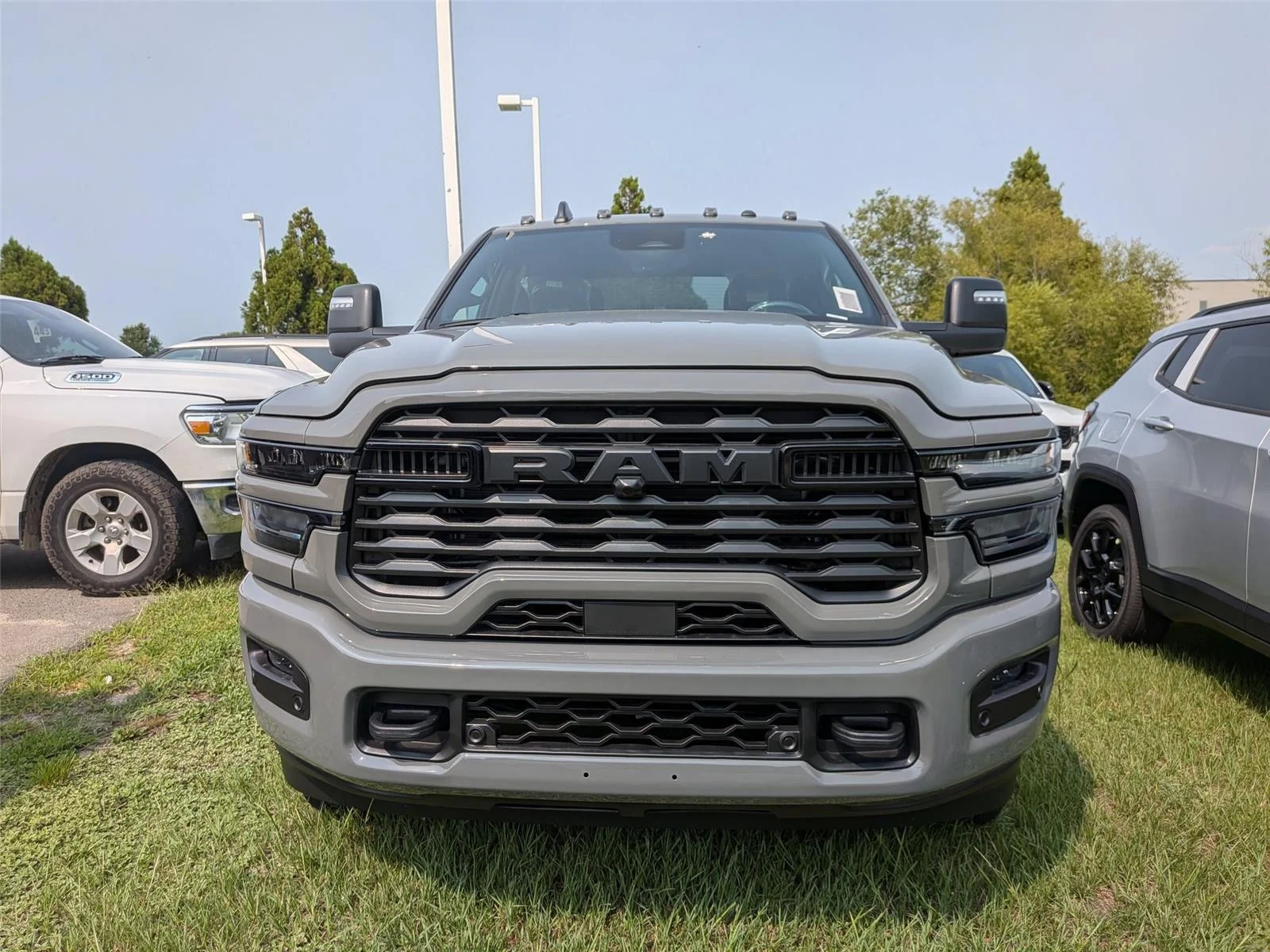 New 2026 Ceramic Gray Clear-Coat Exterior Paint RAM Big Horn image 1