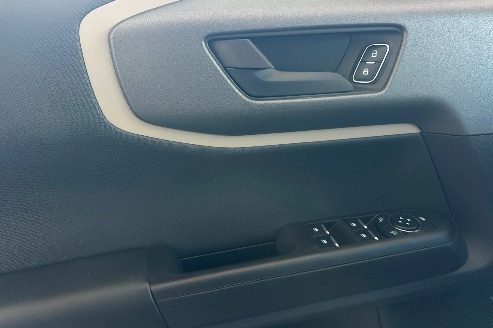 New 2026 Space White Metallic Ford Big Bend® image 10
