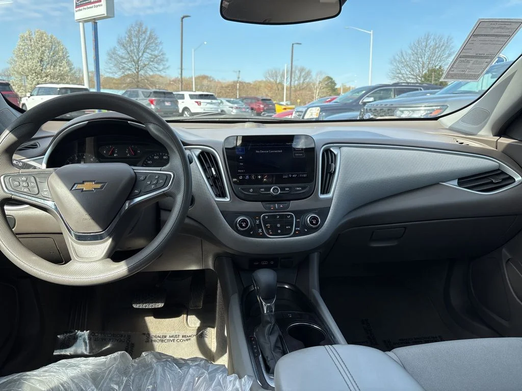 Used 2024 Gray Chevrolet LT image 10