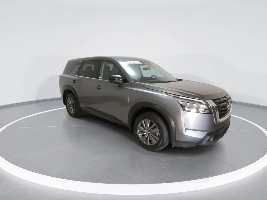 Used 2024 Gray Nissan S image 9