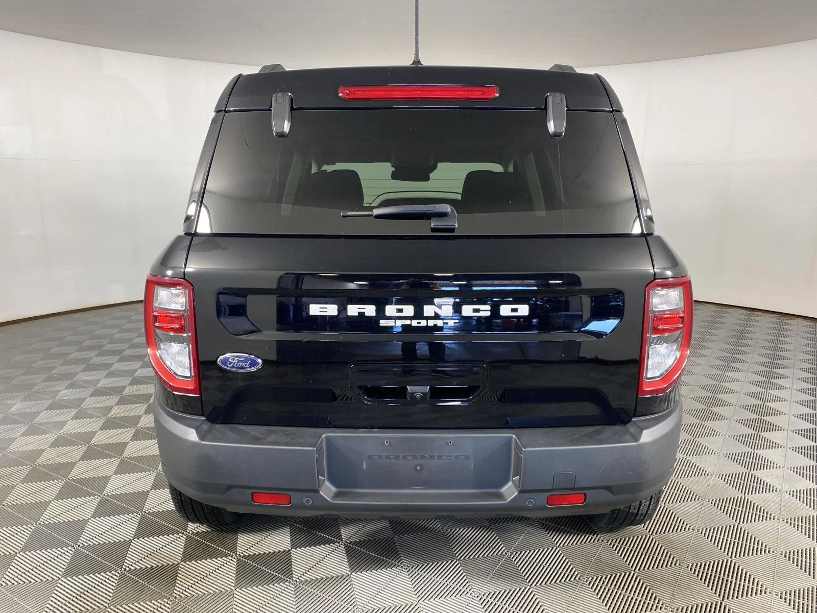 Used 2023 Shadow Black Ford Outer Banks image 16