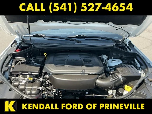 Used 2019 Bright White Clearcoat Jeep Laredo image 24