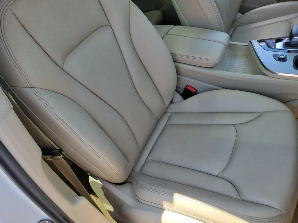 Used 2019 Carrara White Audi 45 Premium image 21