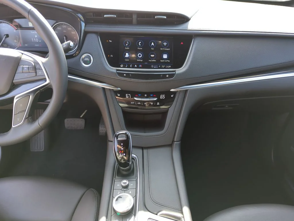 2025 Cadillac XT5 Premium Luxury - Photo 23