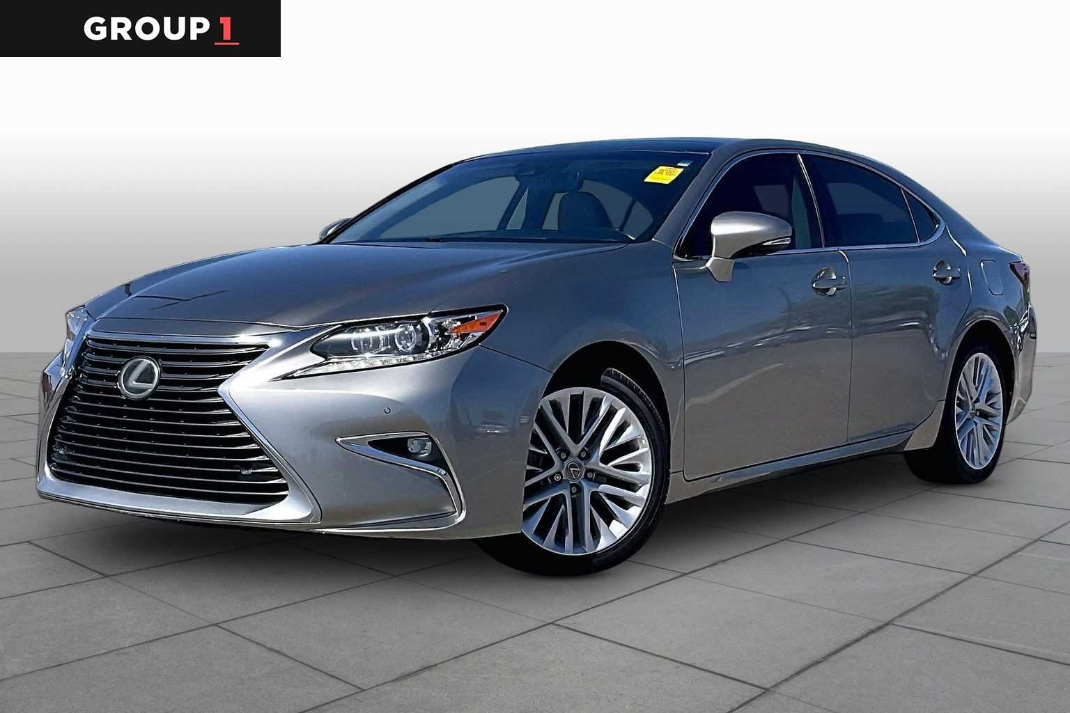 2017 Lexus ES 350 350's photo
