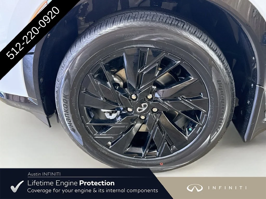 New 2027 White INFINITI SPORT image 42