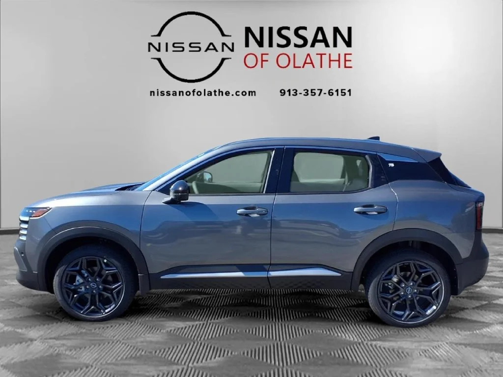 New 2027 Gray Nissan SR image 25