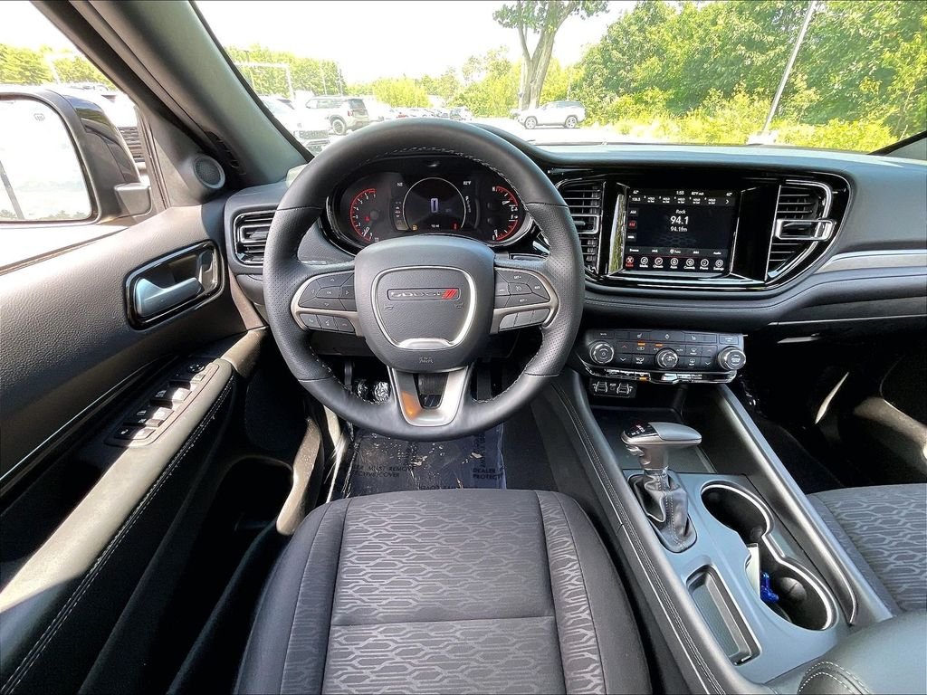 Used 2024 DB Black Clearcoat Dodge SXT image 16