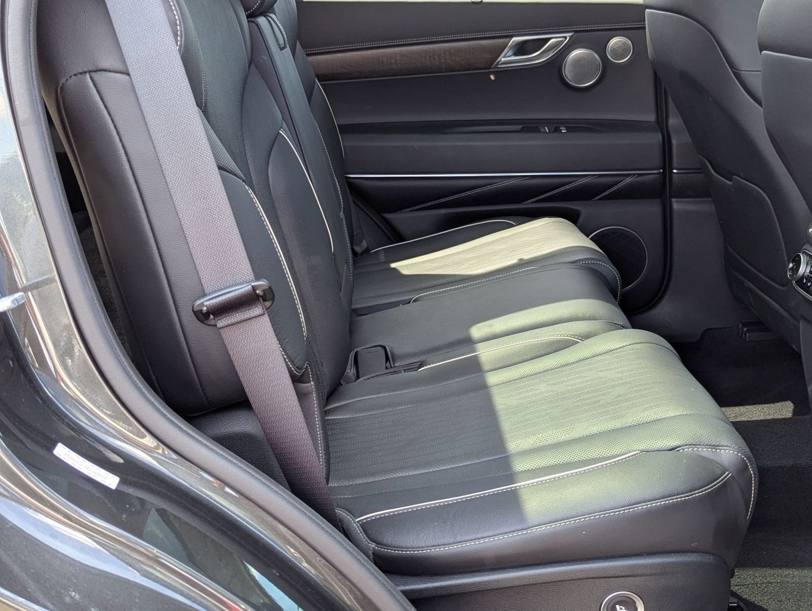 2024 GENESIS GV80 Standard - Photo 24